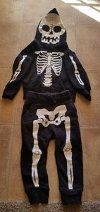 Toddler skeleton pants and hoodie size 1 1/2-2yr